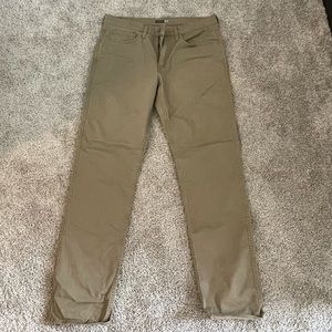Dockers khakis